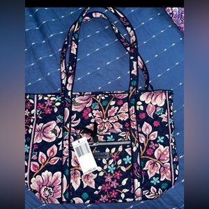 Vera Bradley Kingston garden small tote